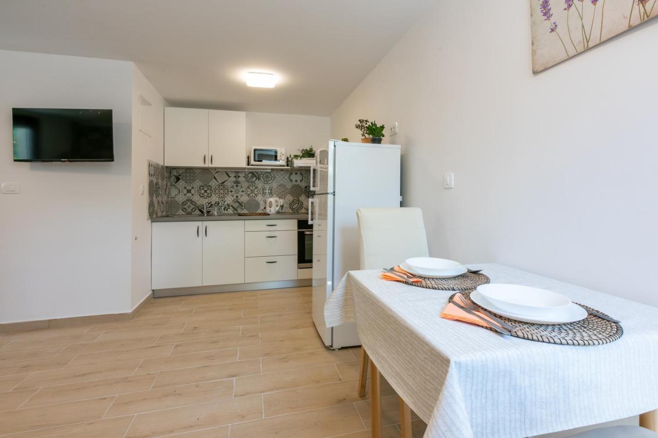 Apartments Kira Криквеница Екстериор снимка