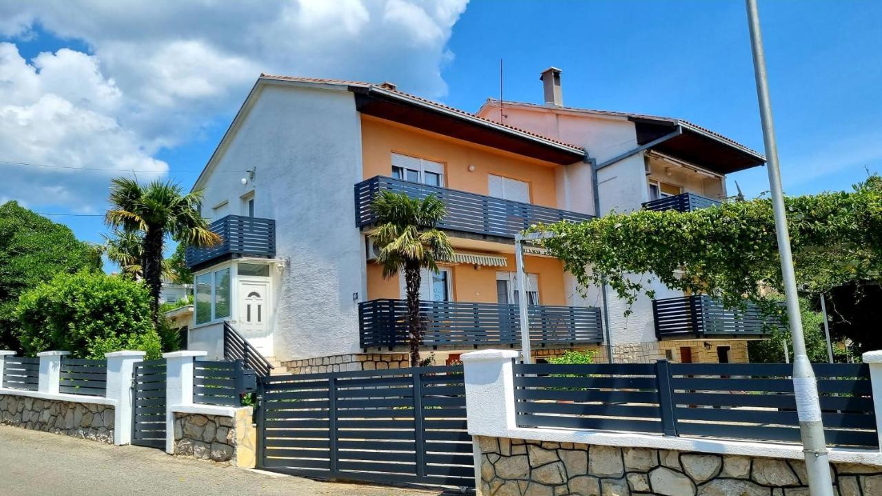 Apartments Kira Криквеница Екстериор снимка